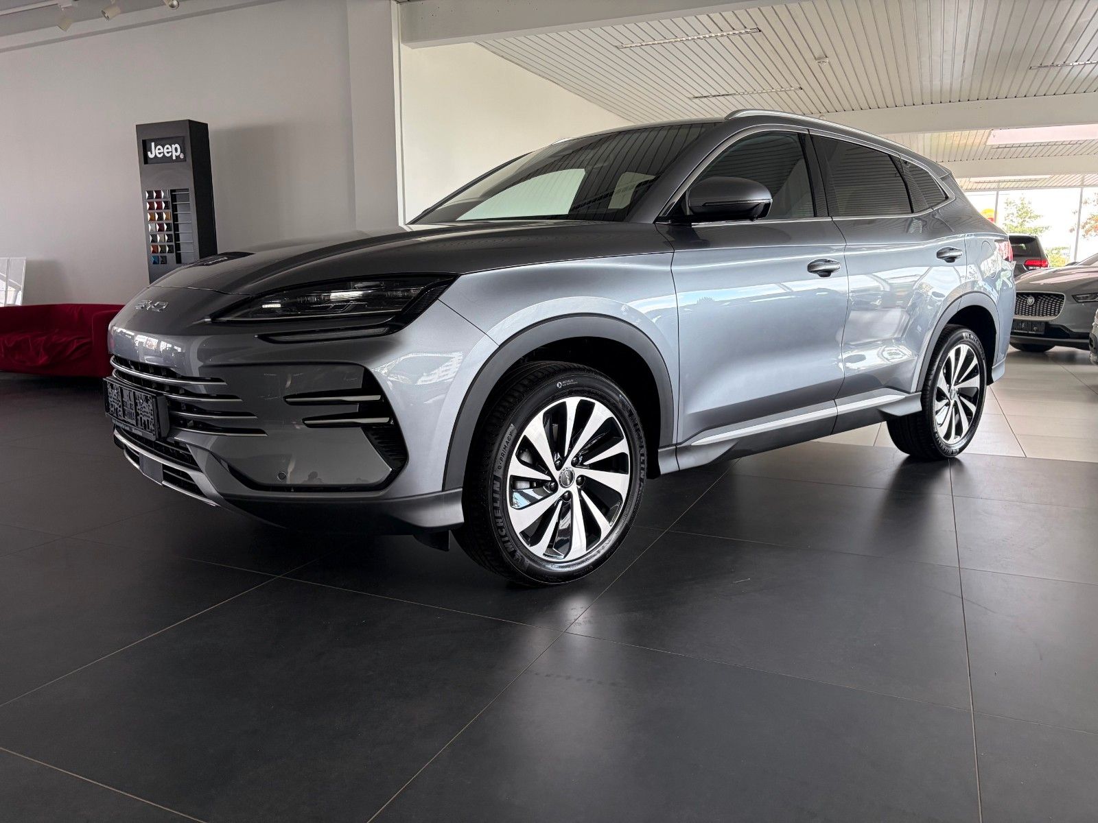 BYD SEAL U