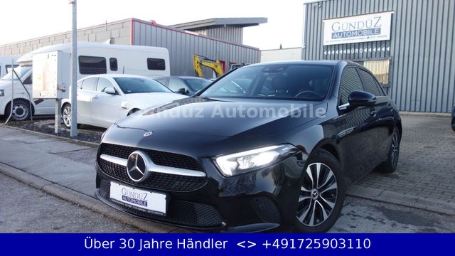 Mercedes-Benz A 200 d 8G-DCT STYLE*DISTRONIC PAKET*AHK