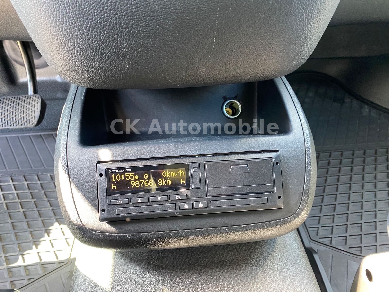 Fahrzeugabbildung Mercedes-Benz Vito Tourer 116 Pro lang Autom./8 Sitze/Navi/Kam