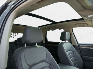 Volkswagen Touareg - 10