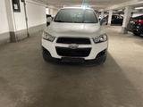 Chevrolet Captiva 2.2 D LS 2WD - Chevrolet Captiva mit Diesel-Antrieb: 2.2