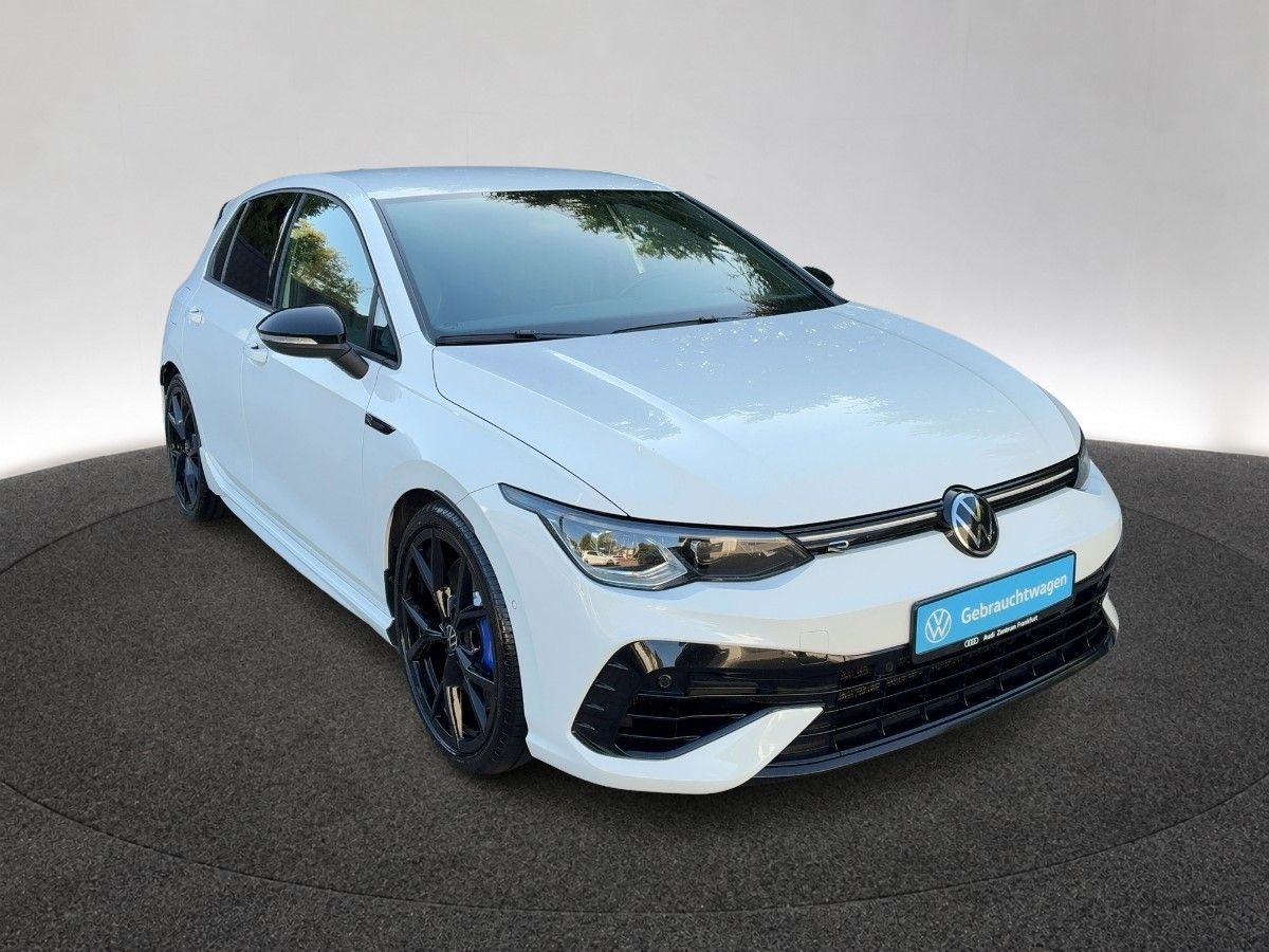 Volkswagen Golf VIII R 2,0 TSI DSG 4M BLACKSTYLE AKRA DCC foto 5