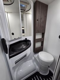 Bild 10 Benimar YRTEO 861 2026 Northautokapp Markise Fahrradträg