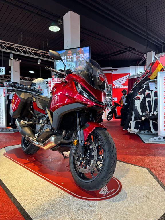 Honda NT1100DR/DCT 