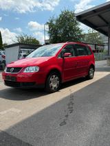 Volkswagen Touran Trendline 1.9 TDI  EURO 4  6 GANGGETRIEBE - gebrauchte Volkswagen Touran aus dem Jahr 2004