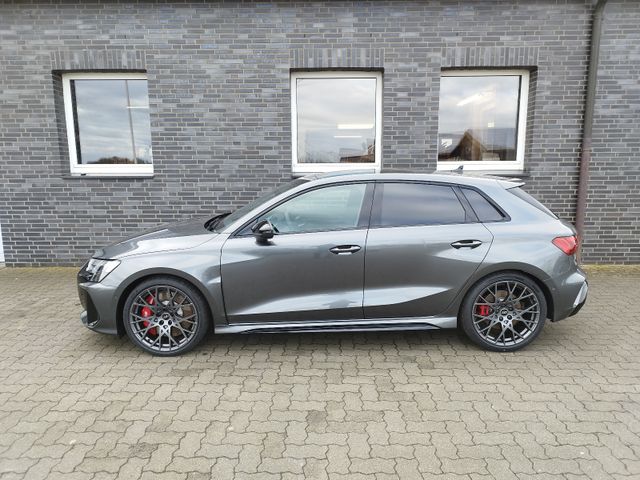 Audi RS 3 Sportback *Pano*Matrix*Sonos*Schale*280*