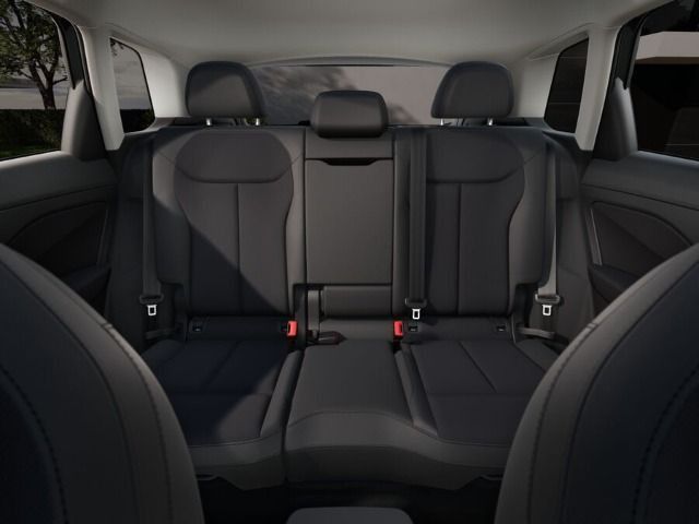 Audi Q3 SUV e-hybrid S-LINE+AHK+DIGI-MATRIX+KAMERA+ foto 7