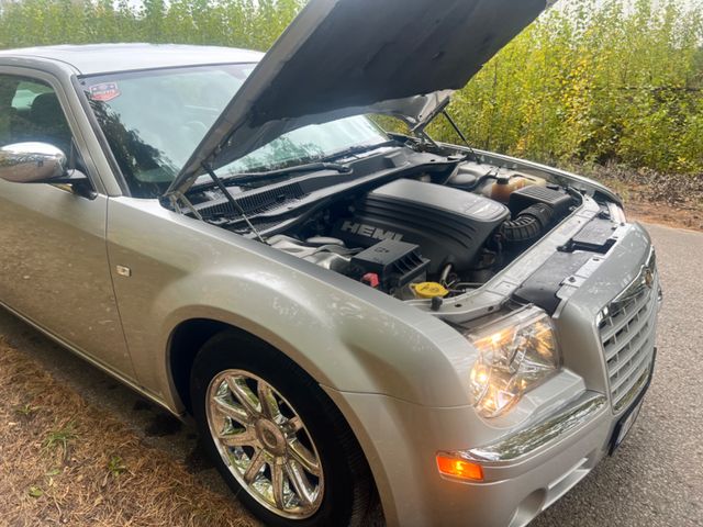 Chrysler 300C 5.7 V8 HEMI Autom. -