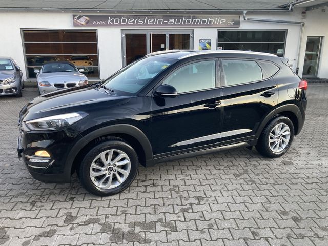 Hyundai Tucson *1.Hand,Navi,Scheckheft,AHK,Kamera*