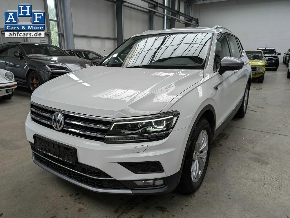 Volkswagen Tiguan 2.0 TDI DSG Highline 4M ACC SHZG PDC LED