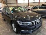 Volkswagen Passat Variant DSG Virtuell/HUD/DAB+/ACC/LED - Volkswagen Passat: Dsg