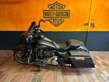 Harley-Davidson Street Glide Bagger - HARLEY-DAVIDSON BAGGER