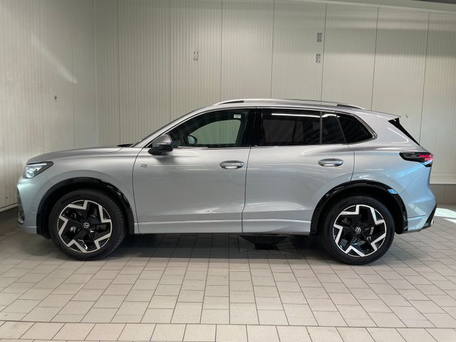 Tiguan R-Line 2.0 TDI DSG HuD PANO NAVI LED