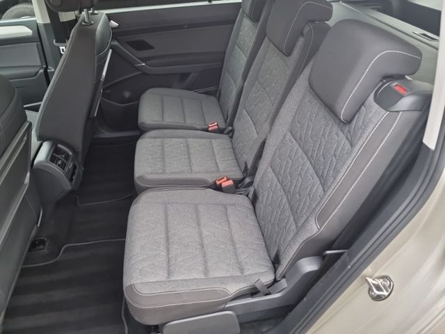 Fahrzeugabbildung Volkswagen Touran MOVE 2,0 TDI DSG 7-SITZER NAVI AHK KAMERA