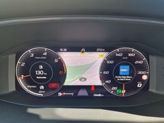 Fahrzeugabbildung Cupra Formentor 4Drive Navi LED SiHz 360° ACC Virtual