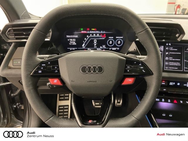 Audi RS3 - Bild 16