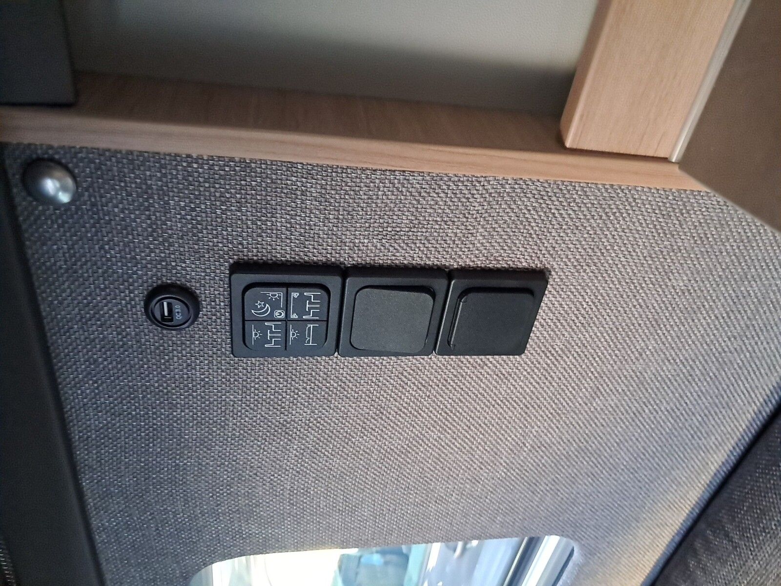 Fahrzeugabbildung Knaus Tourer CUV CUVISION 500 LT Markise,Anhängerkupp.