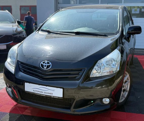 Toyota Verso Travel