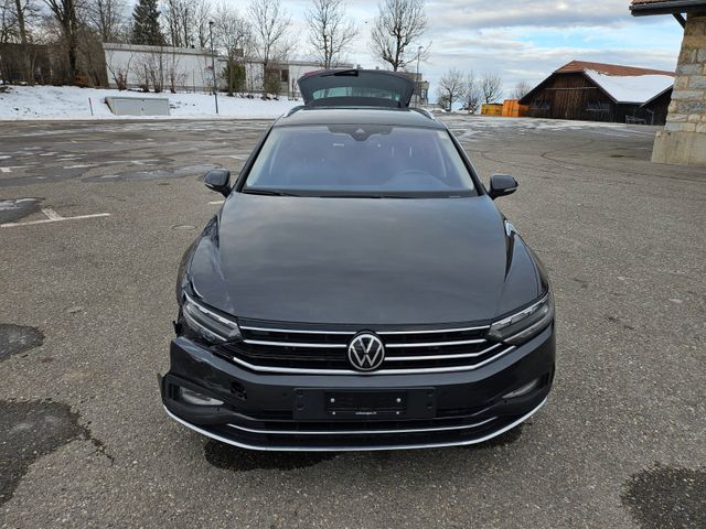 Volkswagen Passat Variant Elegance 4Motion DSG  200 PS