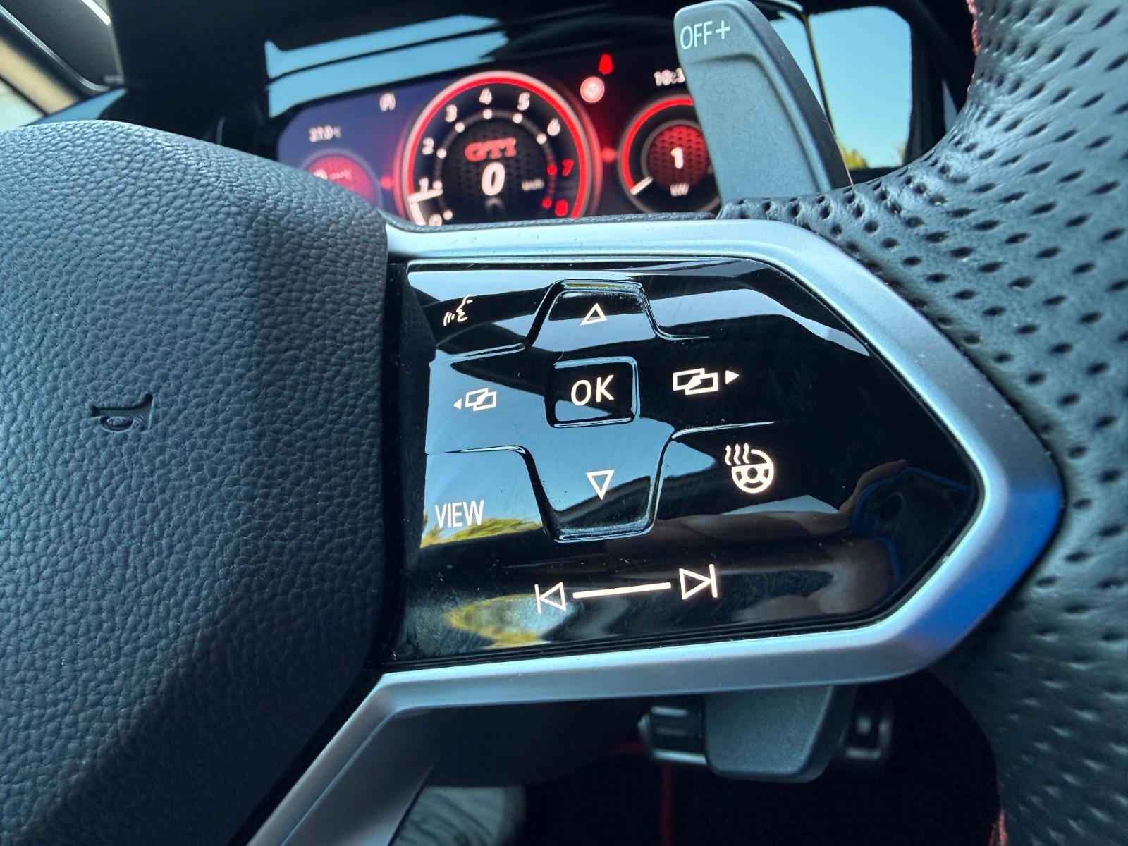 Volkswagen Golf VIII GTI Clubsport H/K Sound 19" IQ DCC HUD, миниатюра 26