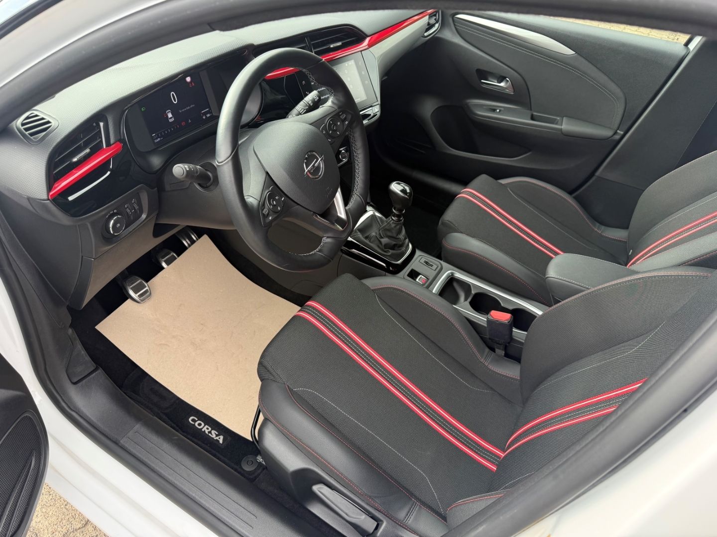 Fahrzeugabbildung Opel Corsa F GS SHZ+LHZ+Kamera