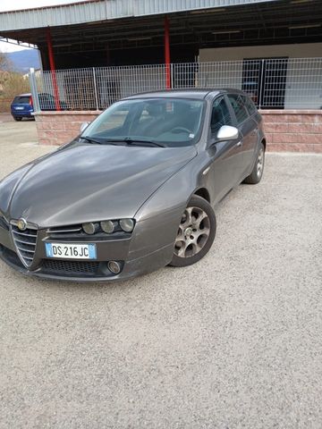 Alfa Romeo 159 1.9 JTDm Sportwagon Distinctive