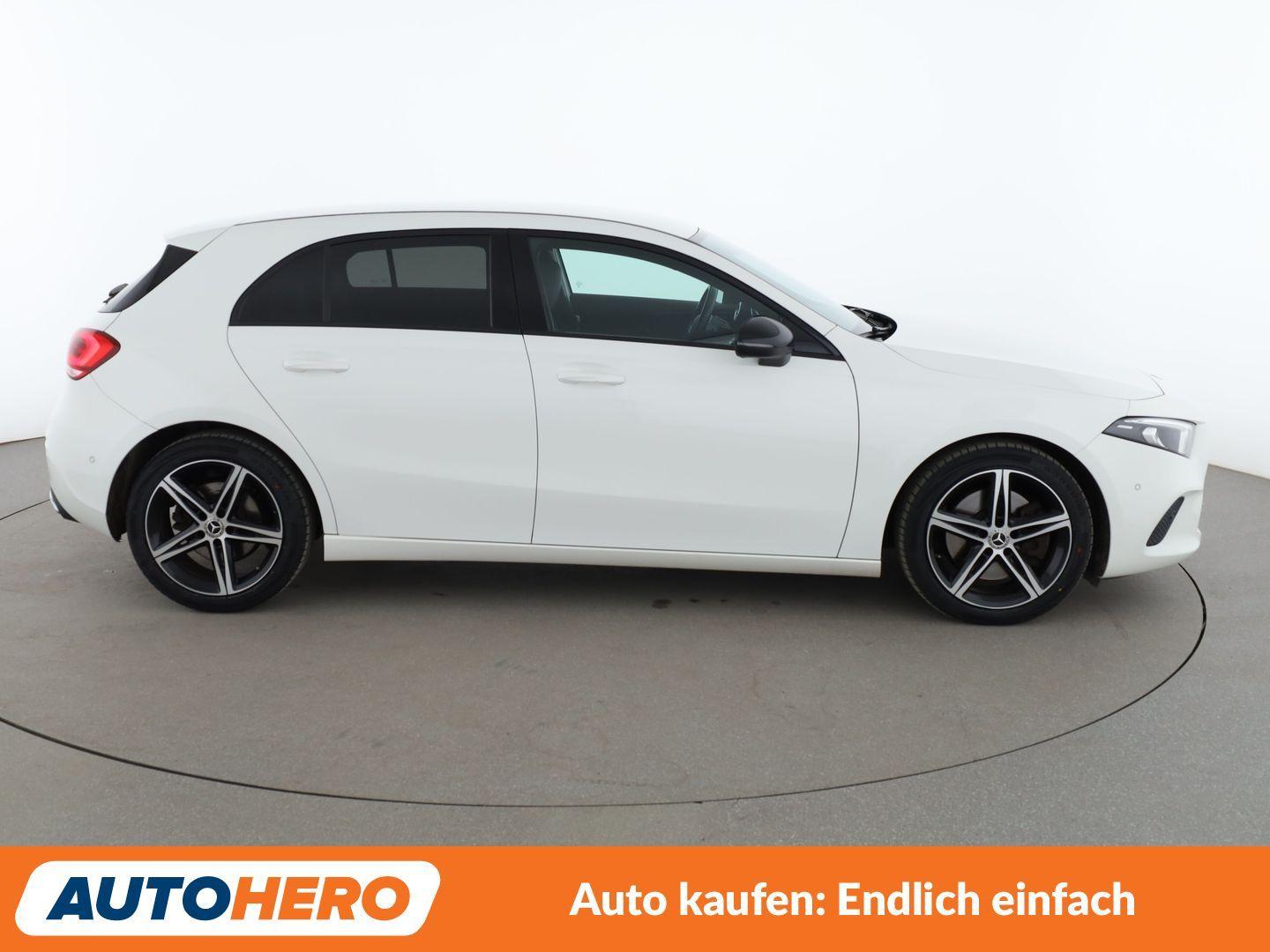 Mercedes-Benz  A 250 Progressive Aut.*LED*NAVI*TEMPO*PDC*SHZ*