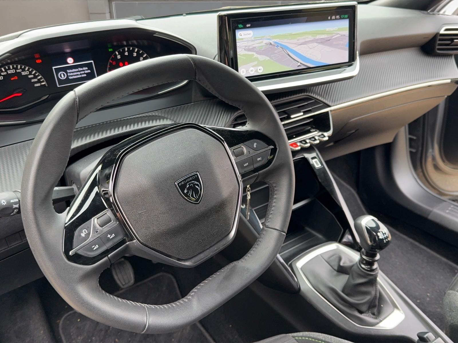 Peugeot 2008 PureTech 100 GT Line