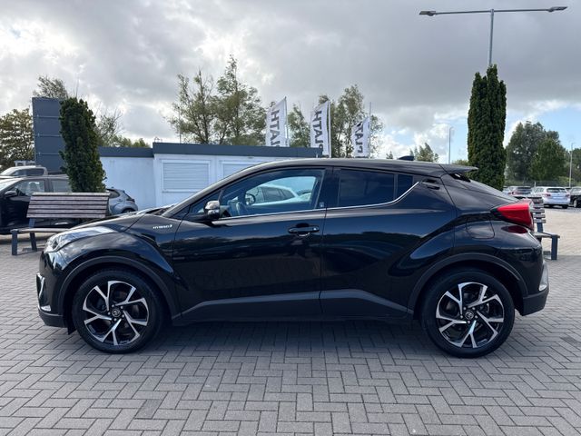Toyota C-HR Hybrid Team D