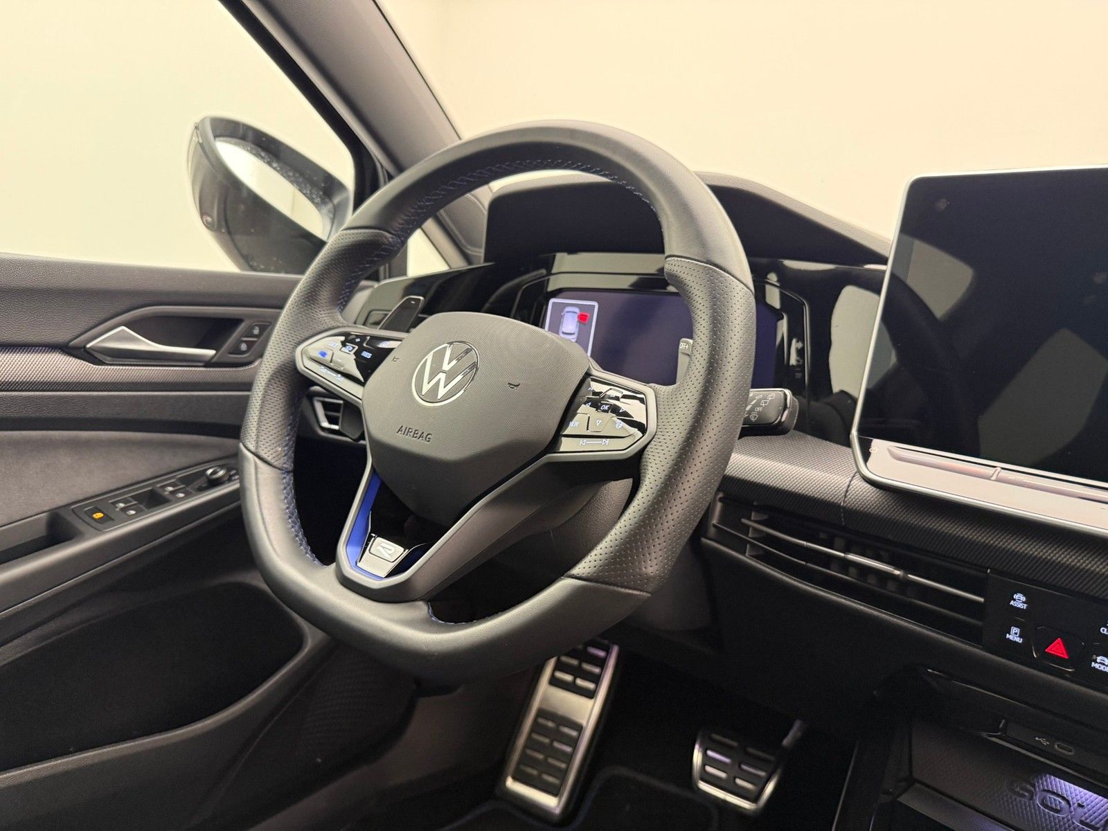 Volkswagen Golf 8 PA R DSG 4M BlackEdition IQ270WarmenauEA8 foto 5