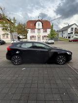 Volvo V40 T3 Geartronic Momentum Momentum - Volvo V40 Limousine Momentum mit Benzin-Antrieb