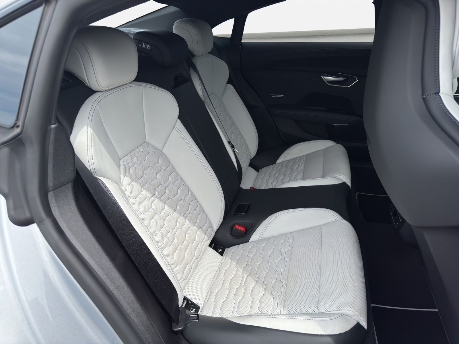 Audi RS e-tron GT - Bild 15