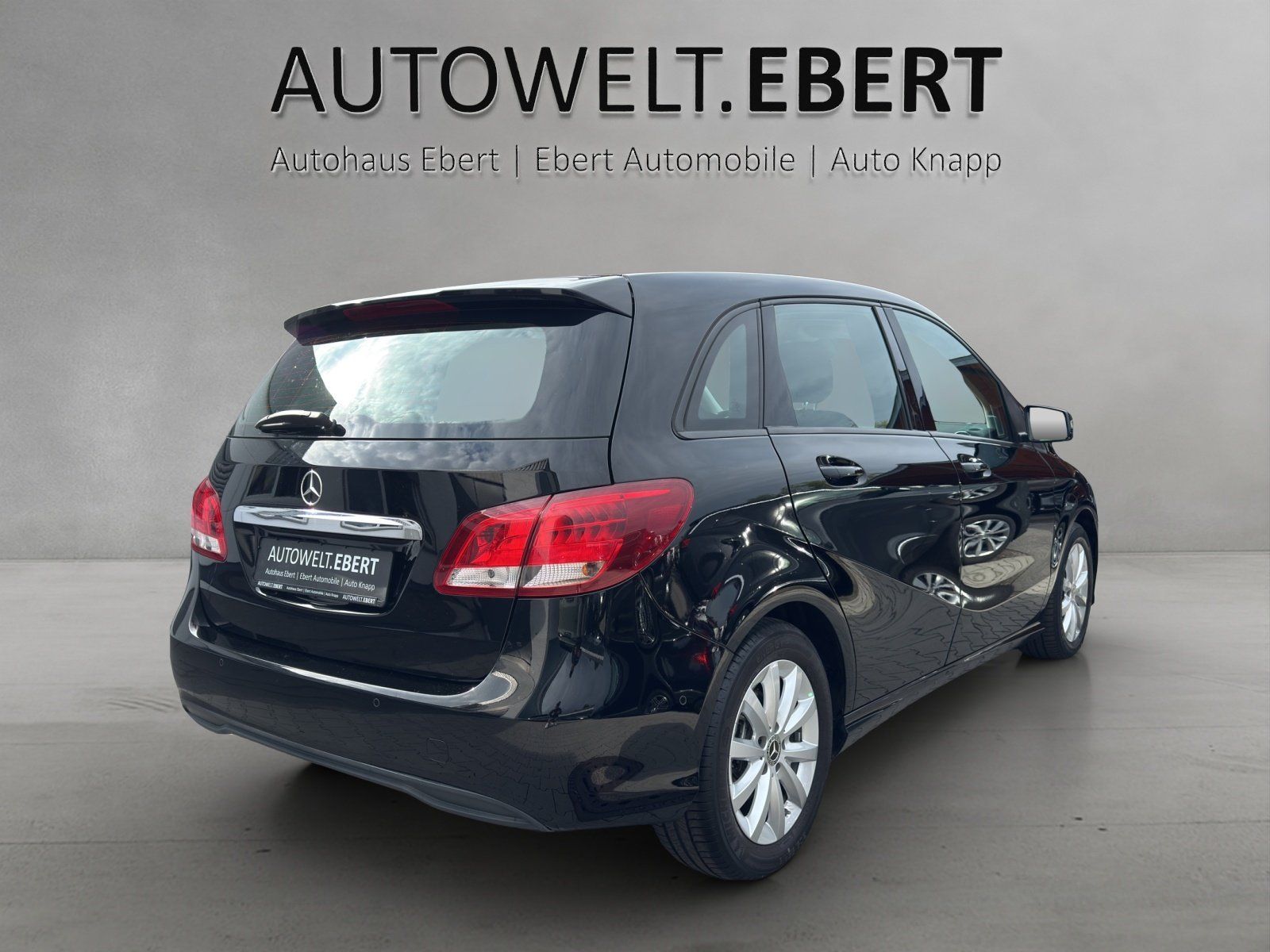 Fahrzeugabbildung Mercedes-Benz B 200 d 7G COMAND Totwinkel SHZ SpiegelPkt PTS