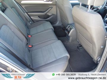 Volkswagen Passat Variant - 12