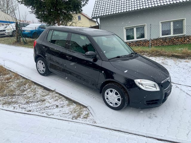 Skoda Fabia Ambiente 1,4 / TÜV NEU  ! ! !