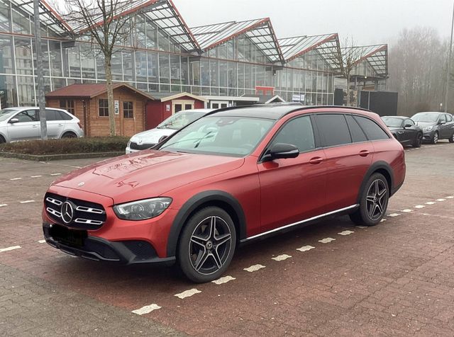 Mercedes-Benz E 220d T All-Terrain AMG*AHK*HUD*360°*PANO