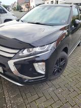 Mitsubishi Eclipse Cross 1.5 ClearTec T-MIVEC 2WD 6-Gan... - Mitsubishi Eclipse Cross von privat