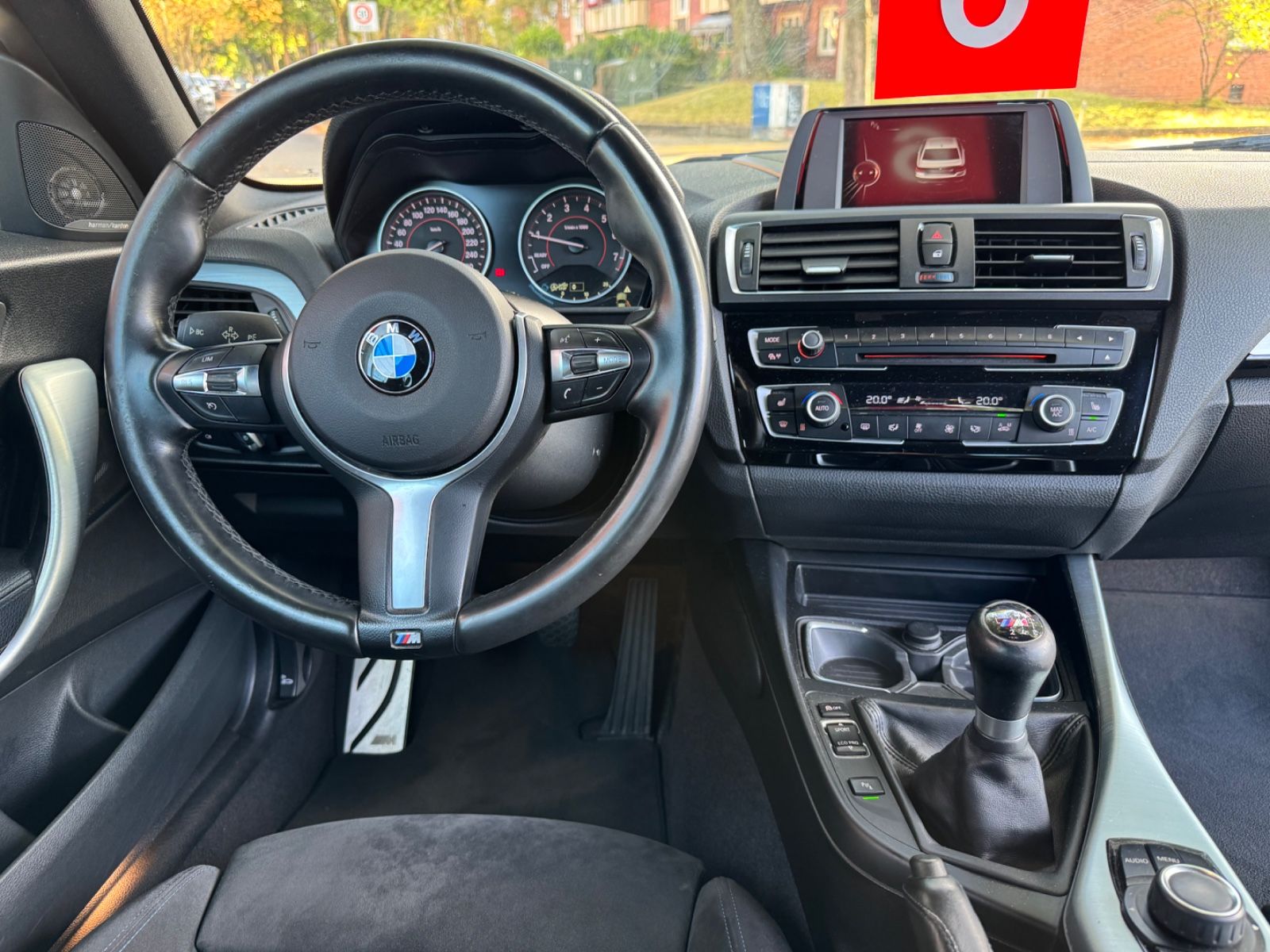 Fahrzeugabbildung BMW 218i M-Sport Coupe BIXEN*AHK*PDC*ALU