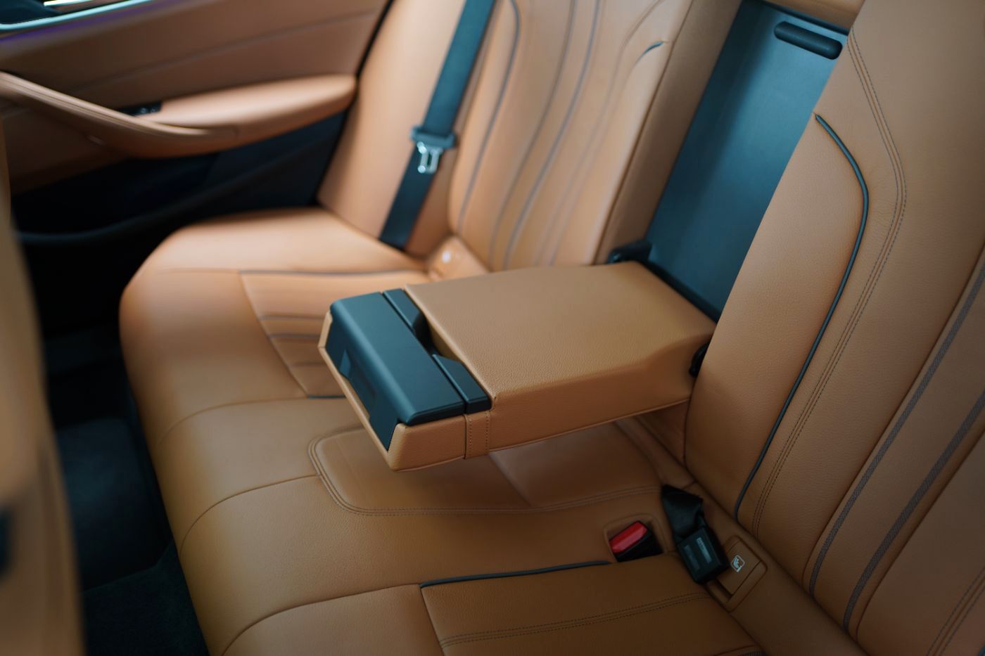 Fahrzeugabbildung BMW 530d xDri Luxury Line Laserlicht+Standheizun+AHK