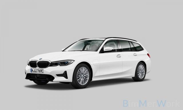 BMW 330e Sport Line Panorama Laser Kamera HUD HiFi