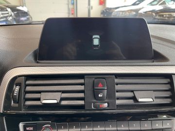 BMW 120i 5-Türer Aut. Edition M Sport Shadow*LED*NAV