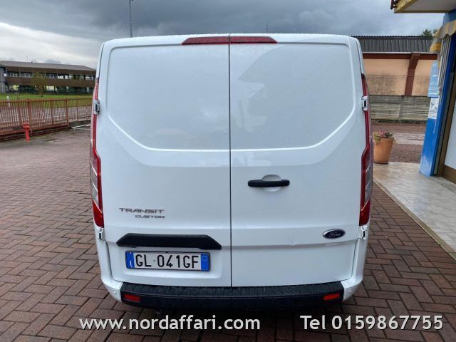 Ford FORD Transit Custom 320 2.0 EcoBlue 130 PC Furgo imagem 3
