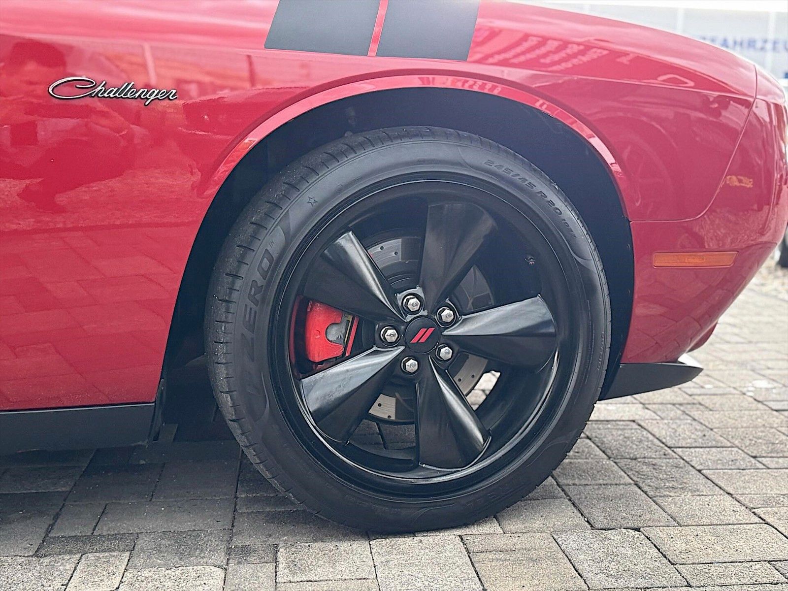 Fahrzeugabbildung Dodge Challenger 5.7 V8 R/T+ Performance RED DEVIL