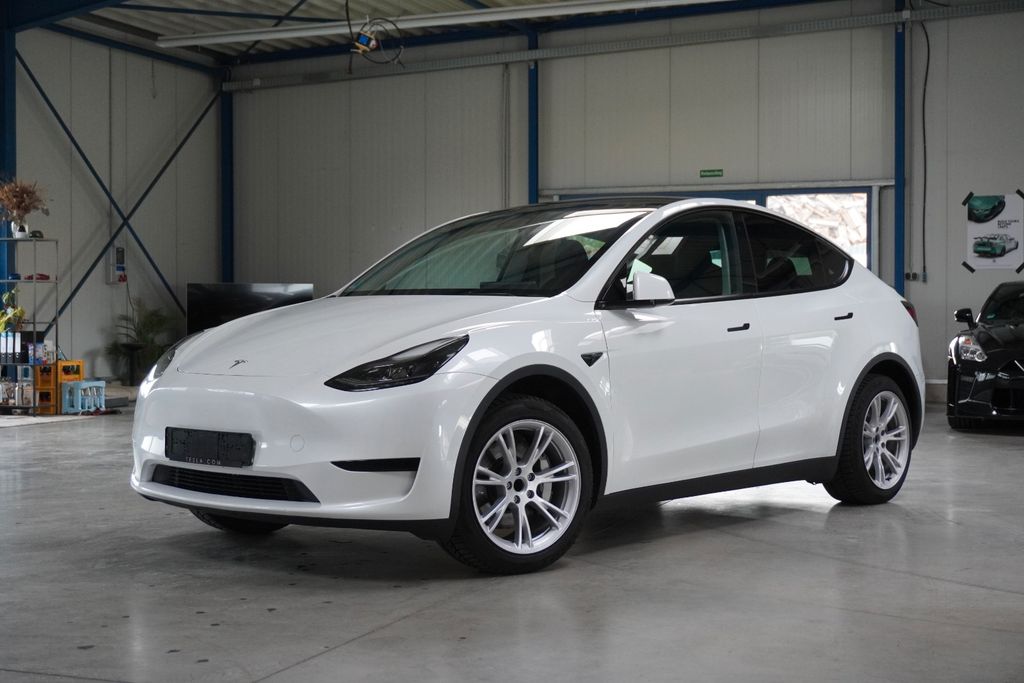 Image of Tesla Model Y