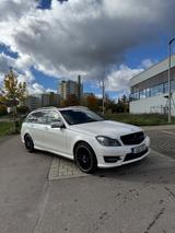 Mercedes-Benz C 350 AMG Line  - Mercedes-Benz C 350 Gebrauchtwagen in Stuttgart