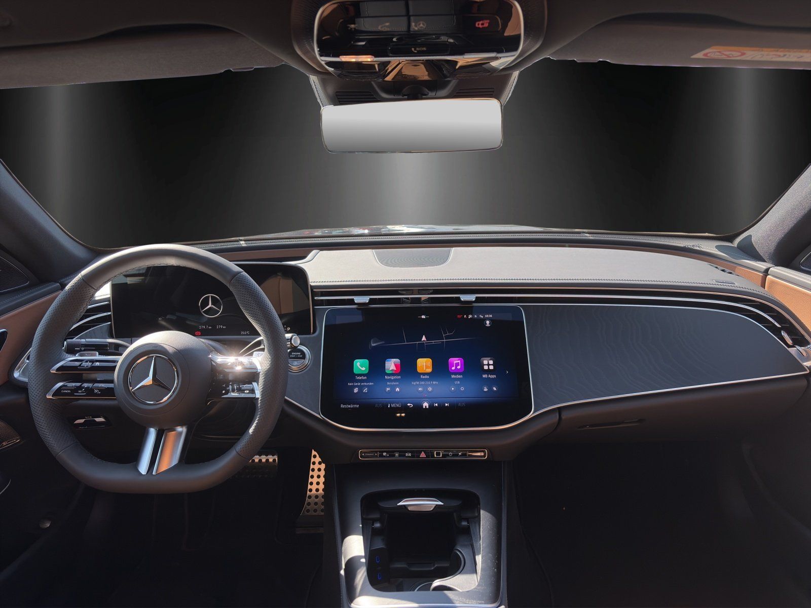 Fahrzeugabbildung Mercedes-Benz E 450 d 4M AMG Distro AIRMATIC Burme4D HUD 360°