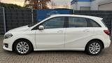 Mercedes-Benz B 180/2.Hd/Kamera/Navi/SHZ/Garantie/HU/AU/Neu - Mercedes-Benz B-Klasse Gebrauchtwagen in Frankfurt