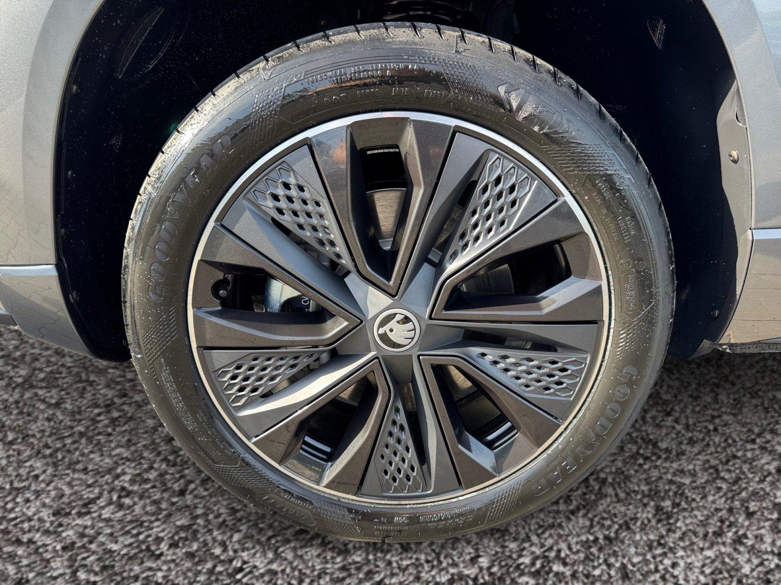 Skoda Karoq Sportline TDI DSG|AHK|SHZ|ACC|PDC