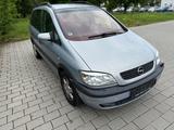 Opel Zafira 2.2 16V Elegance*Automatik*Klima*AhK - gebrauchte Opel Zafira aus dem Jahr 2001