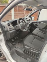 Renault Trafic Komfort - Renault Trafic Gebrauchtwagen in Stuttgart